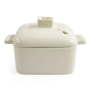 [豐名日本餐具] 五號正角鍋 淺乳黃無光釉 / C05PT8-1