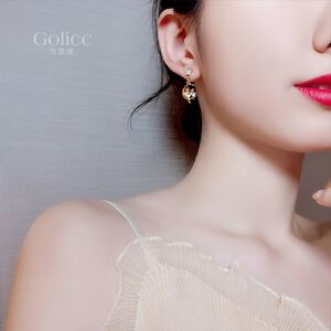 【Gulicc 】古莉可 耳環 月亮上的貓耳環