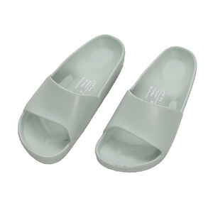 outdoor slippers