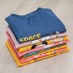 [Kaimei Cotton Industry] 2 entries into the group, random and excellent children's long-sleeved waterproof bibs, children's reverse dressing, painting clothes, blouses, blouses, waterproof clothes, waterproof bibs, long-sleeved waterproof clothes, , large