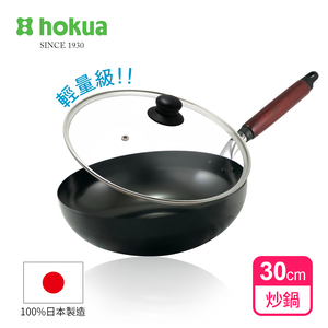 【日本北陸hokua】日本製輕量級木柄黑鐵炒鍋30cm(含蓋)可用金屬鏟/IH可用鍋