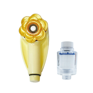 [春佰億]水摩爾迷你SPA旅行淨水百變蓮蓬頭F1+除氯過濾器