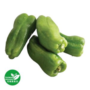 Organic green pepper