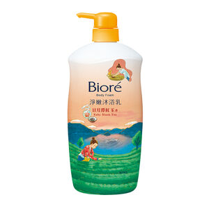 Biore Body Foam Ruby Black Tea