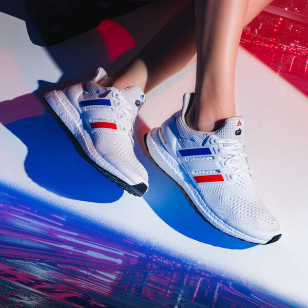 Adidas Ultraboost 1.0 Taipei 男女 慢跑鞋 台北城市跑鞋 緩震 白藍紅 [JS0307], , large