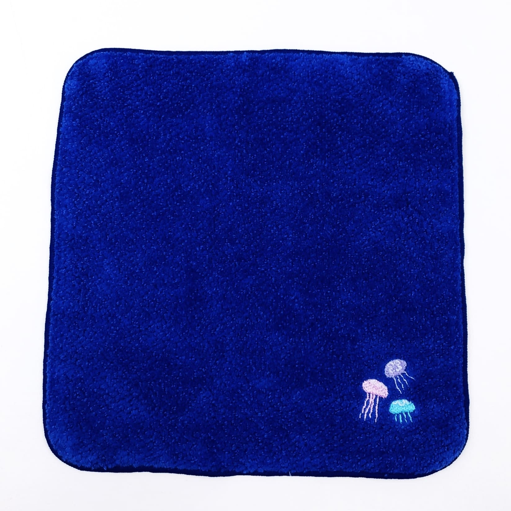 embroidered towel aquarium jellyfish, , large