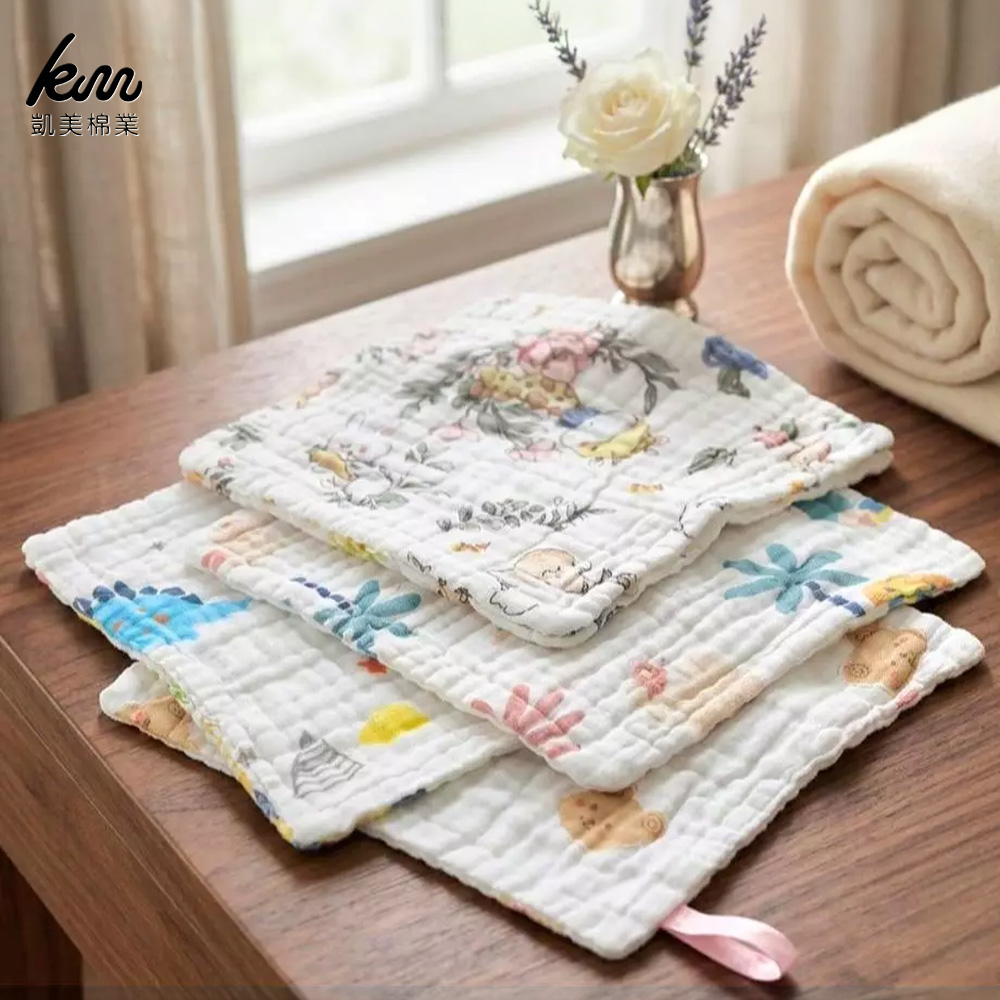 [Kaimei Cotton Industry] six-layer gauze square towel thick high-density thickened printed cotton feeding towel suitable for saliva towel handkerchief bath towel, 隨機出色, large