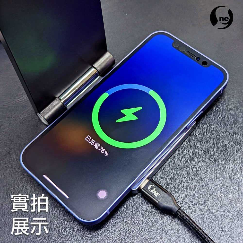 [O-ONE] 3-in-1 Magnetic Wireless Charging Dock with Type-C Fast Charger
Precise Magnetic Alignment Strong Hold Dual 15W Fast Charging, , large