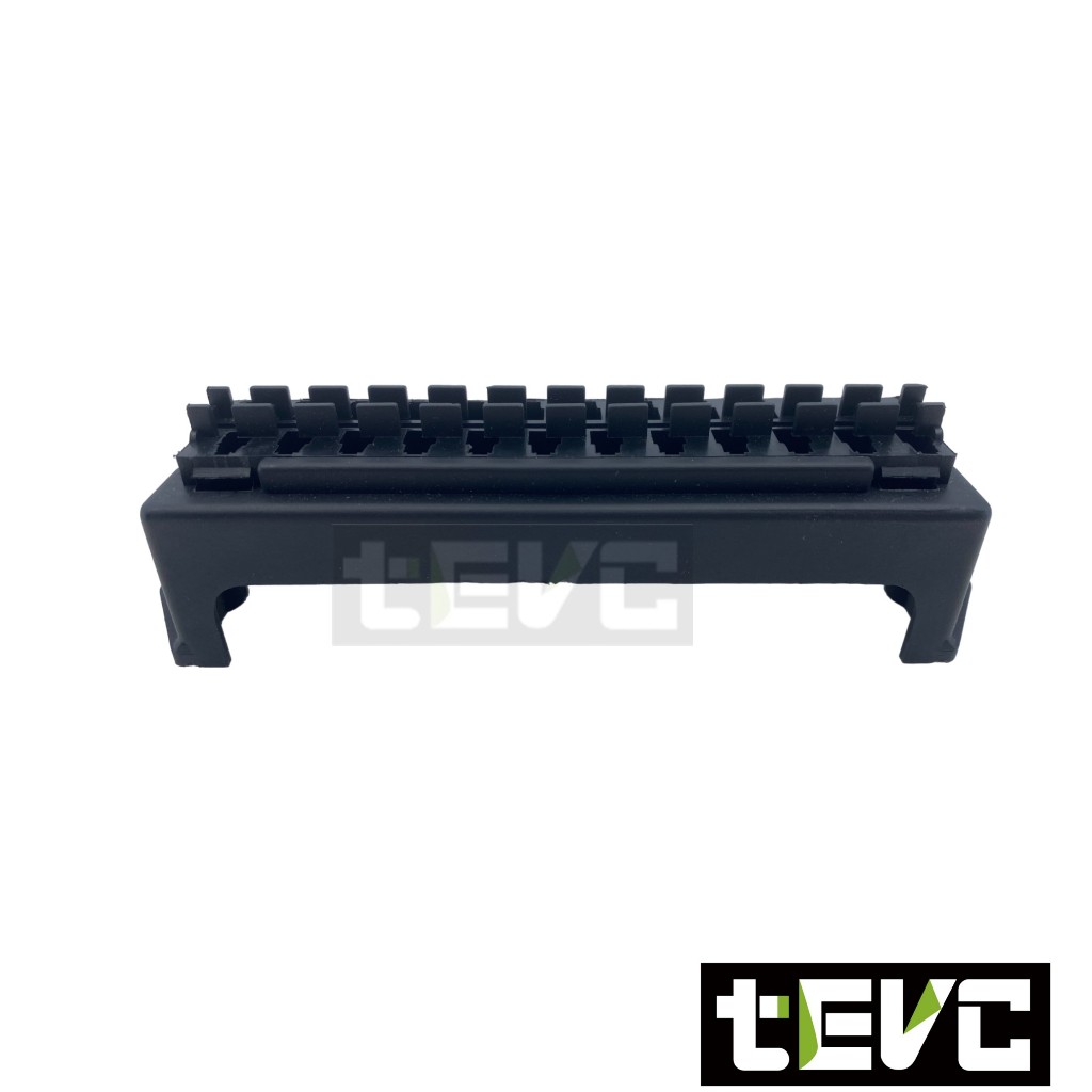 《tevc》6.3-C136-12P 歐式 保險絲座 12孔 保險絲盒+端子  插式 2進多出 適用轎車, , large