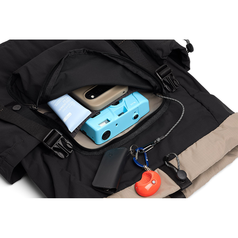 Bellroy Cinch Backpack 輕便束口開合後背包 外出包 媽媽包 禮物 送禮 推薦(黑色), , large