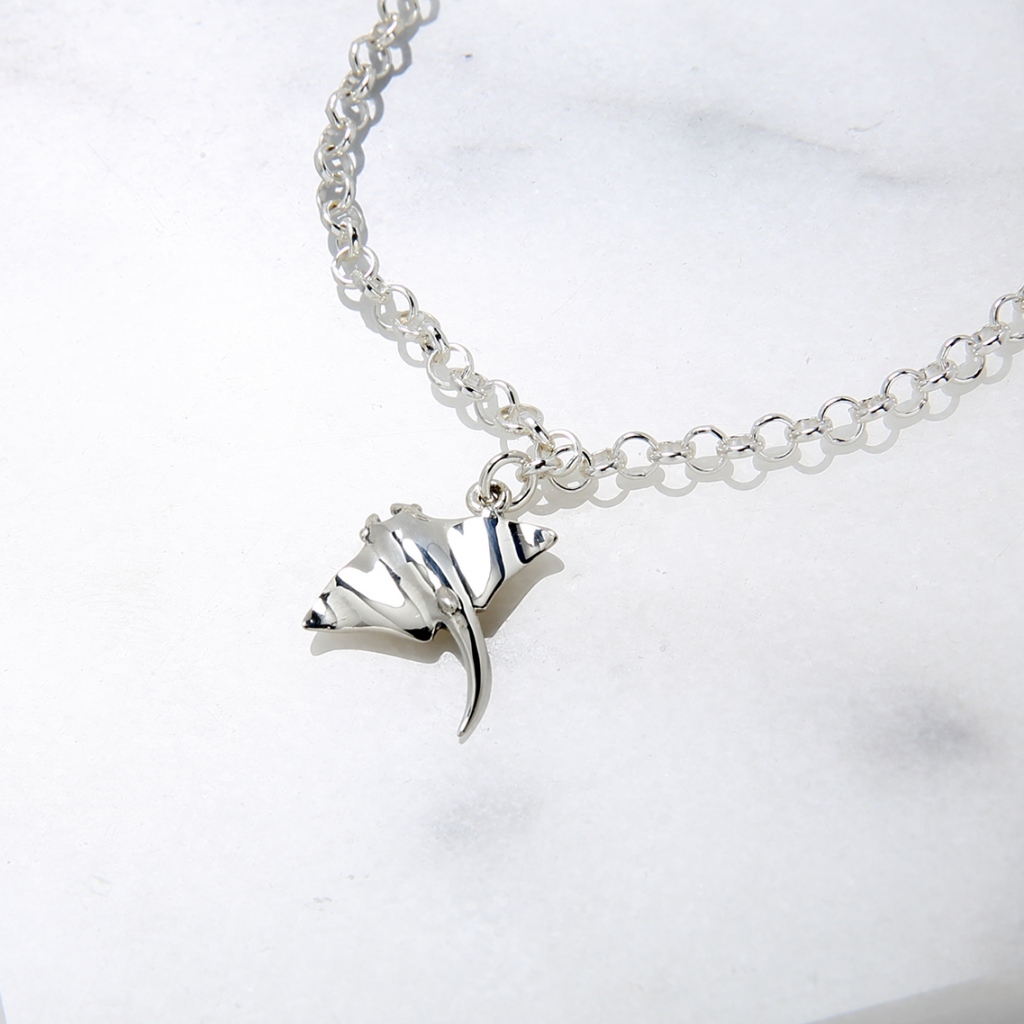 【Angel & Me】Lucky Manta Stingray s925 sterling silver bracelet Birthday gift, , large