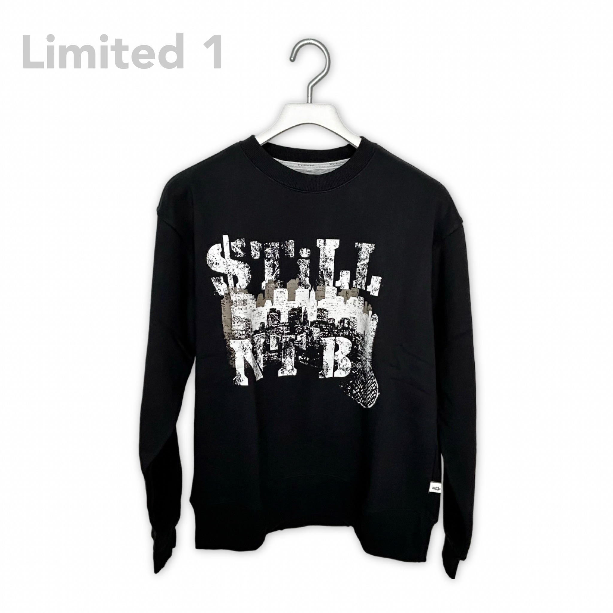 Street style letter kick shirt black, , large