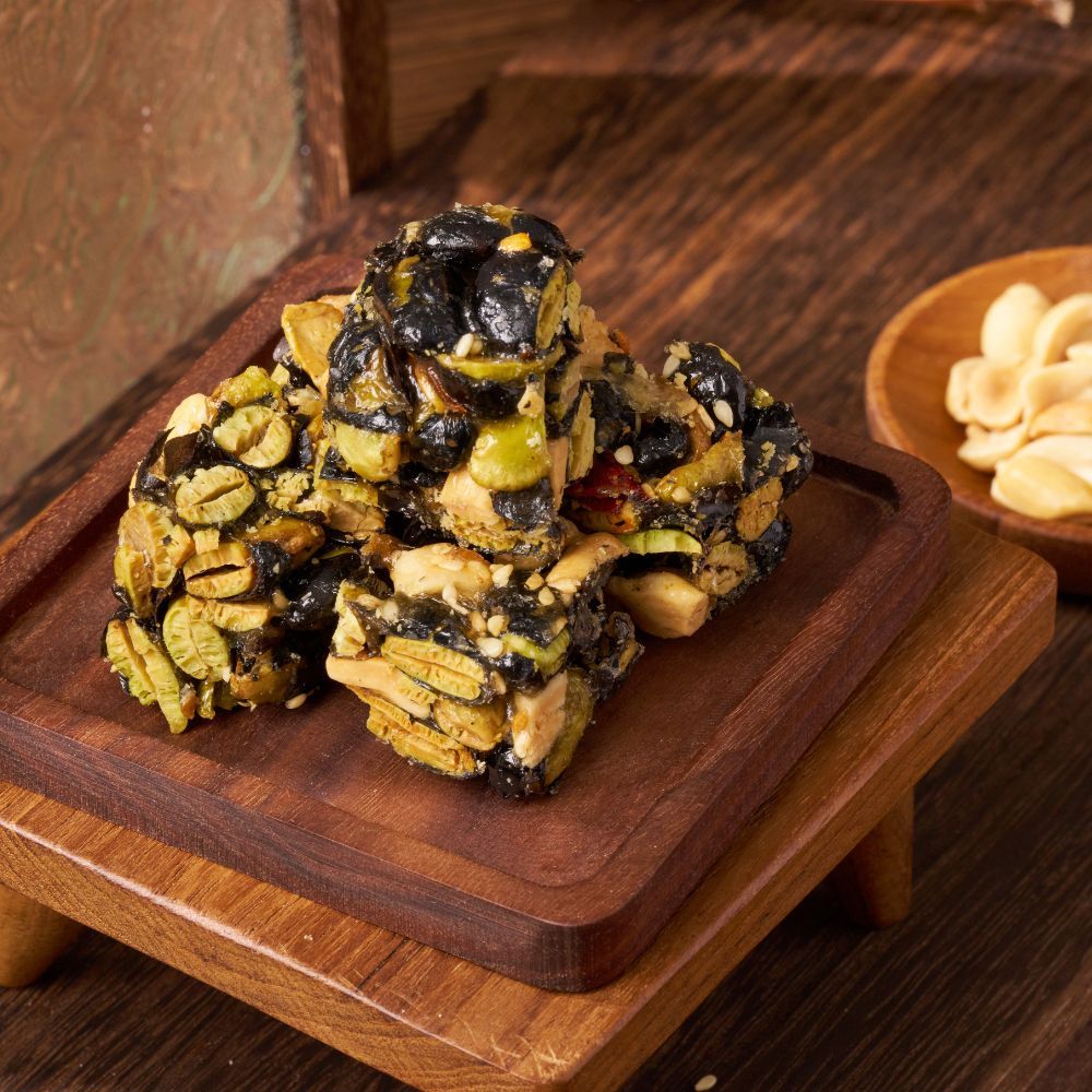 &ldquo;Good Things Happen&rdquo; Peanut Gift Box (Peanut Brittle, Crispy Peanut, Soybean Peanut) | Handmade Sweet & Spicy Nut Candy, Ideal Festival Gift【ChouChou Enterprise】, , large
