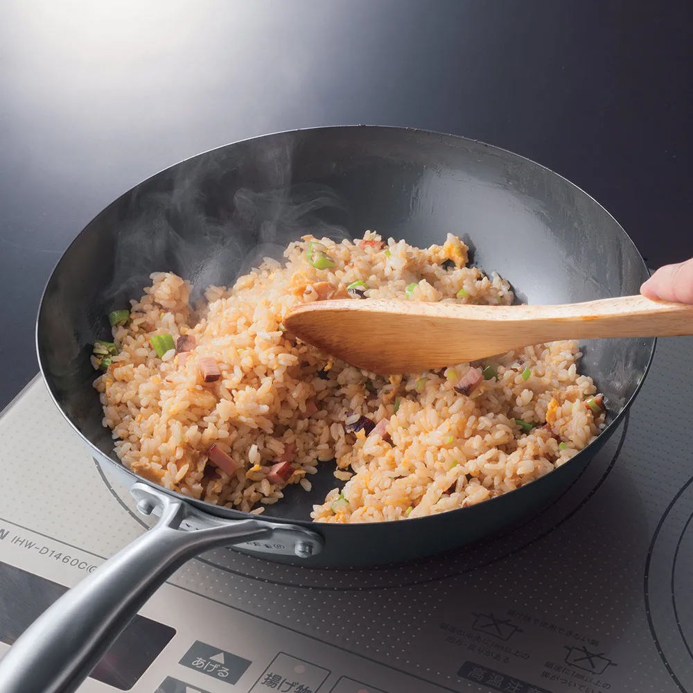 【vitacraft】Japan-Made Nitrided Iron Uncoated Single-Handle Wok 30cm (Super Iron Series), , large