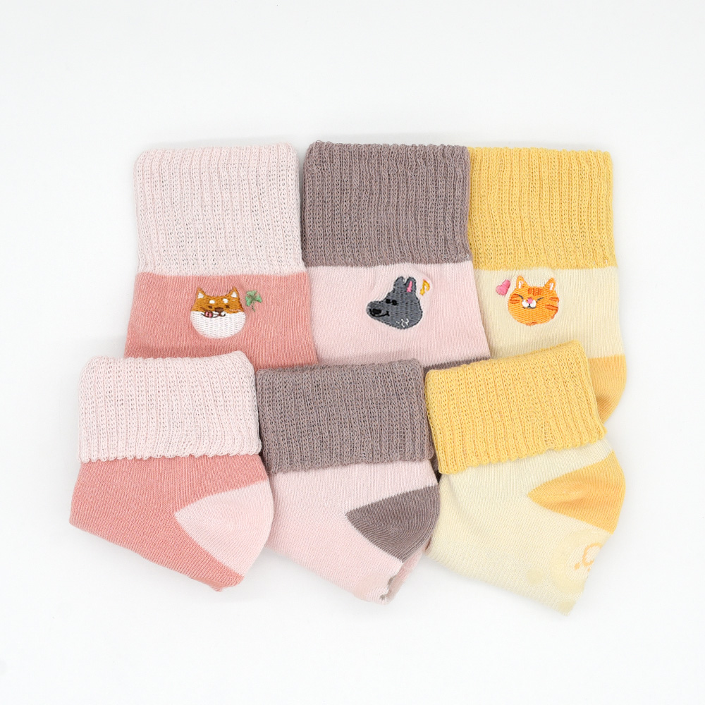 【minihope美好的親子生活】刺繡反折中筒襪3雙組-桃紅+淺粉+米, , large
