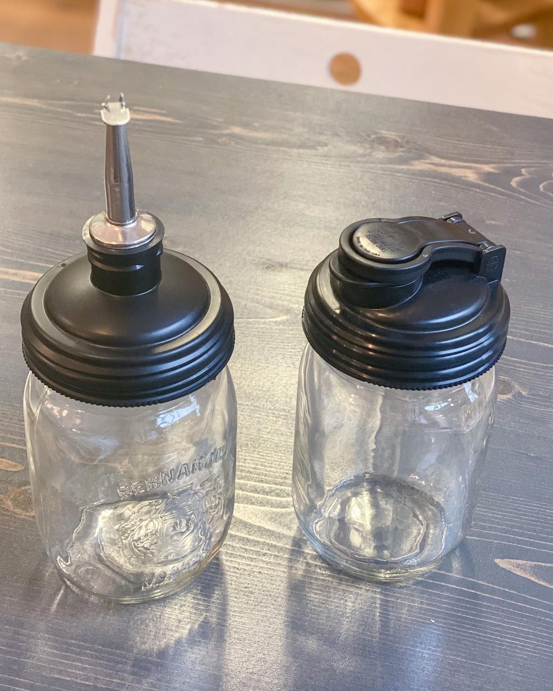 Ball&reg; 32oz/950ml 寬口梅森罐飲料隨行杯-黑色 reCAP Mason Jars Lid POUR cap 全新升級防漏/飲料隨行杯/提把蓋/飲料蓋/冷水壺, , large