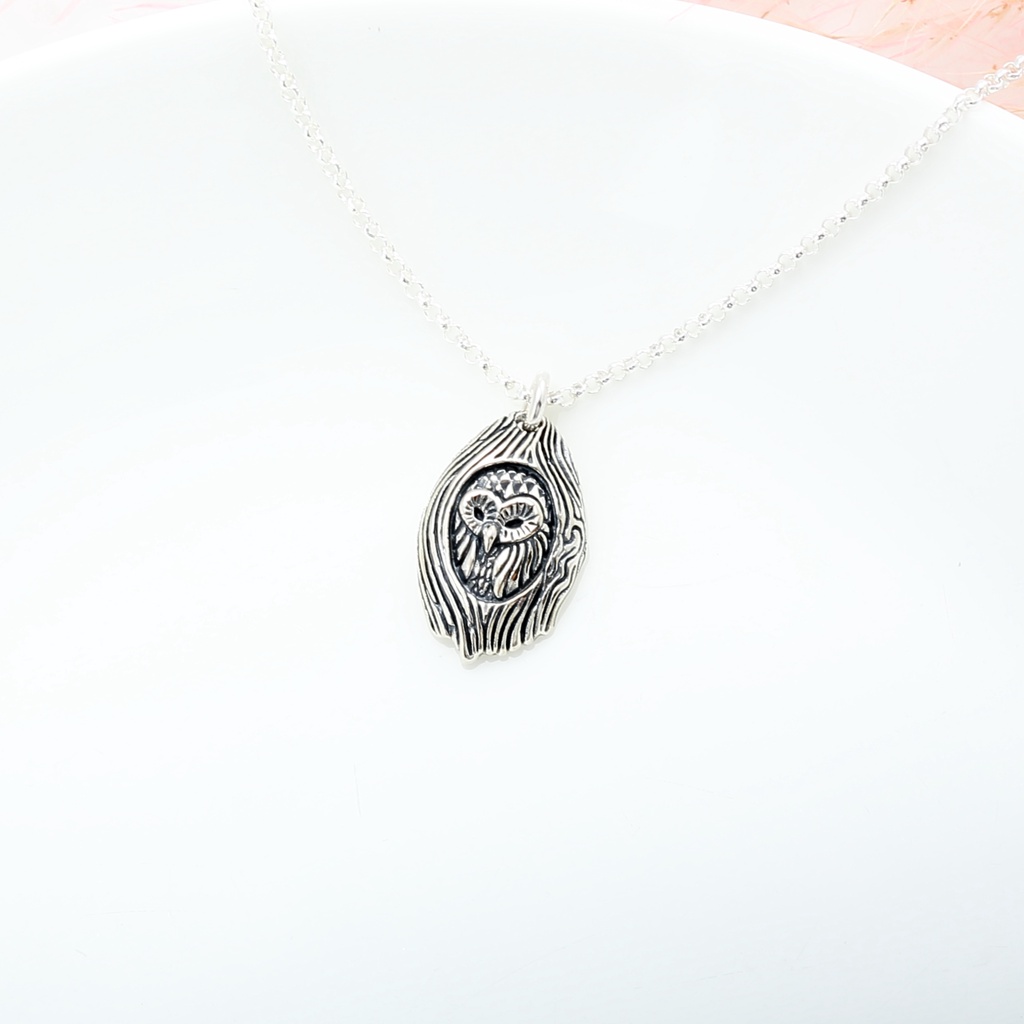 【Angel & Me】Owl in a tree hole s925 sterling silver necklace handmade gift, , large