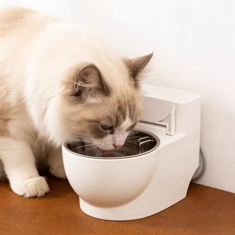 貓咪水盆 馬桶造型 壁掛 水碗 寵物碗 水盆 150ml 飼料碗 寵物餵水器 不鏽鋼內膽 趣味水碗 多貓家庭推薦 飲水器, , large