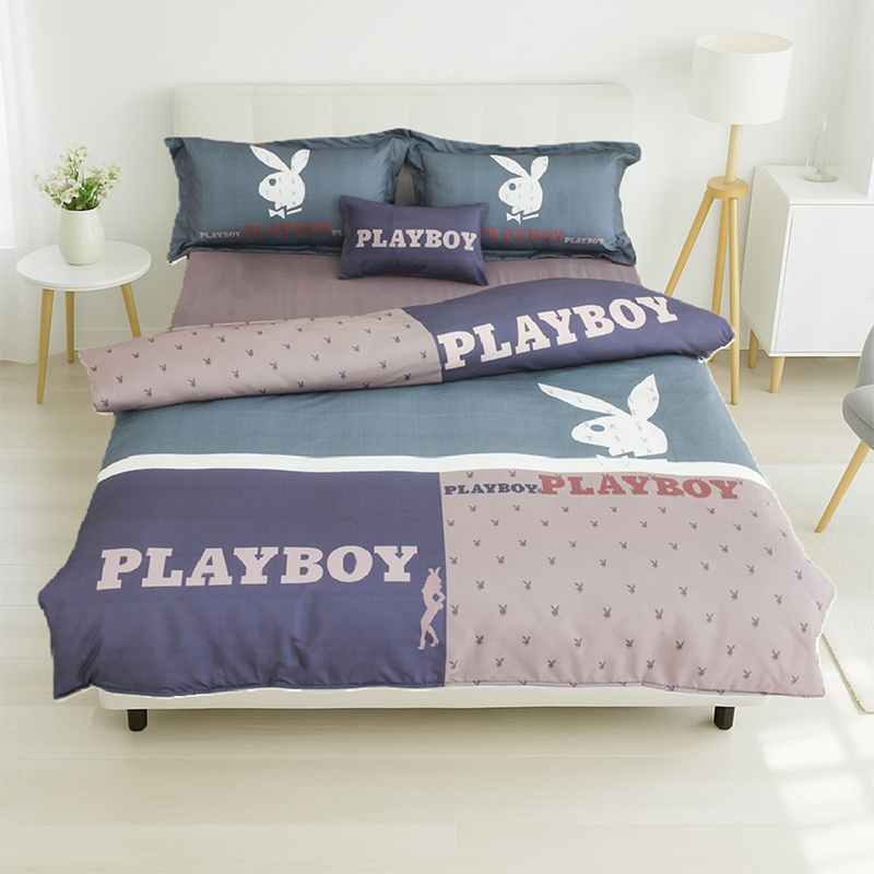 【美國PLAYBOY】買就送枕頭2入 兩用被精品寢具組-雙人/加大(均一價/多款任選), , large