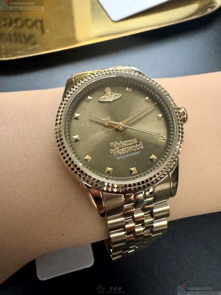 [星晴錶業]Vivienne Westwood手錶,32mm,VW30317金色錶面金色錶殼金色精鋼錶帶款, , large