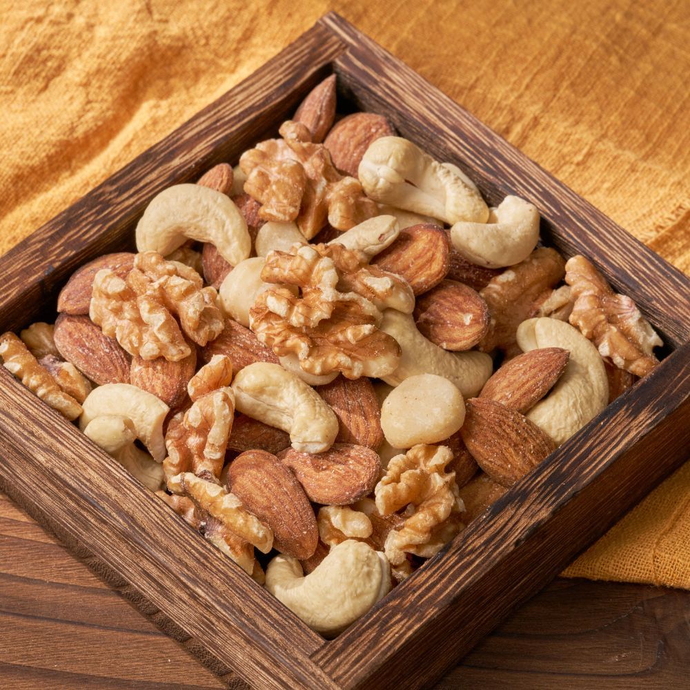 Mixed Nuts Gift Box (Almond, Salted Cashew & Nut Mix) | Low-Temperature Roasted, Healthy Original Flavor Festival Gift Set （【ChouChou Enterprise】, , large
