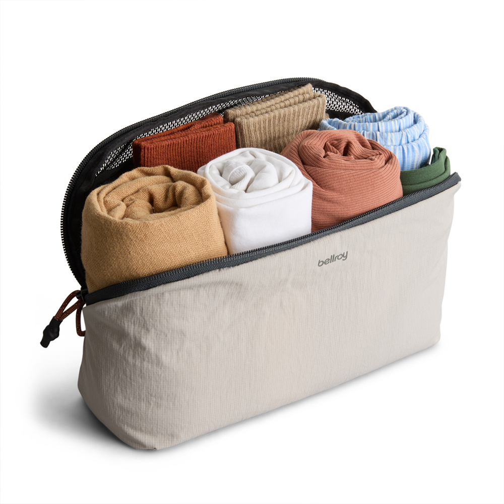 Bellroy Lite Packing Cube 4L 旅行收納袋 衣物收納 化妝包 小物收納包 盥洗包 禮物 送禮 推薦(灰白色), , large