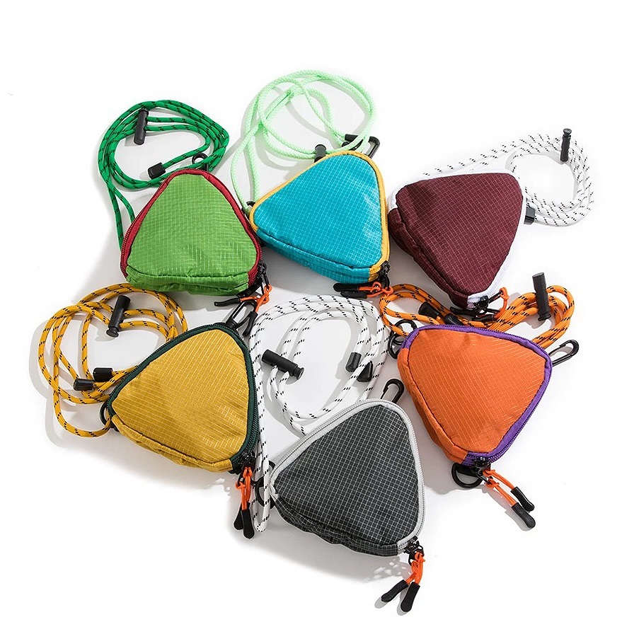YUN SELECT Trendy triangle headphone bag, , large