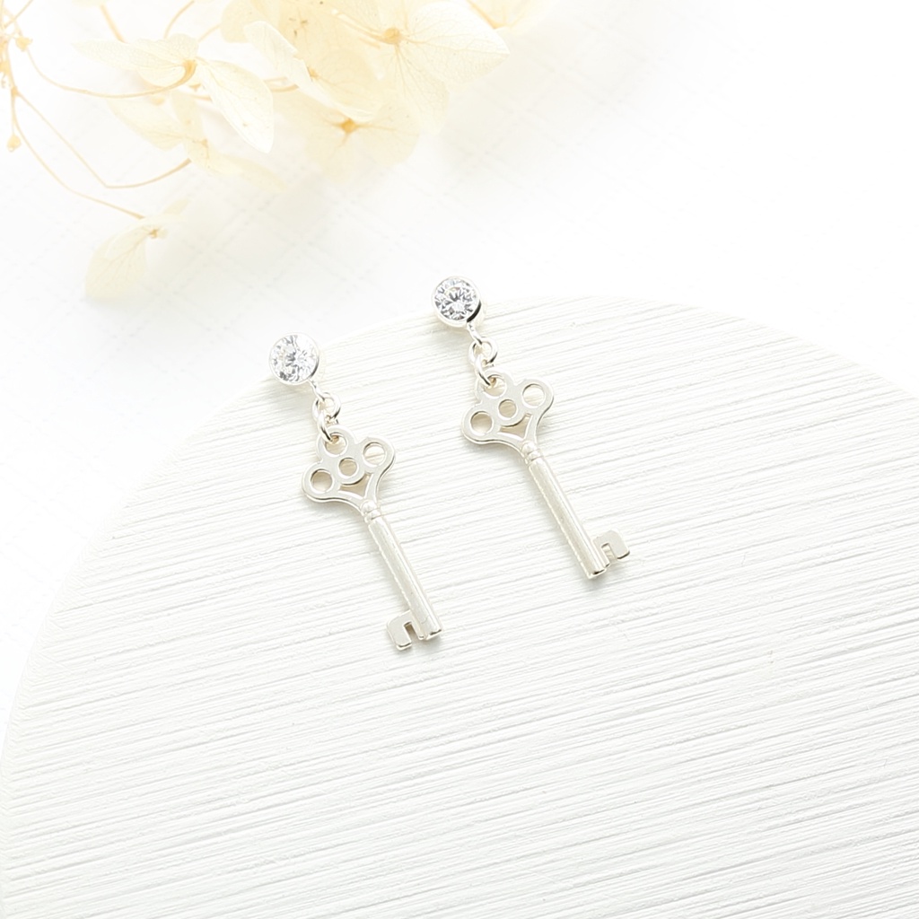 【Angel & Me】Key of love s925 sterling silver earrings (changeable ear clips), , large
