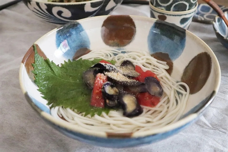 Biqing Ceramic Noodle Bowl (Hundred Balls), , large
