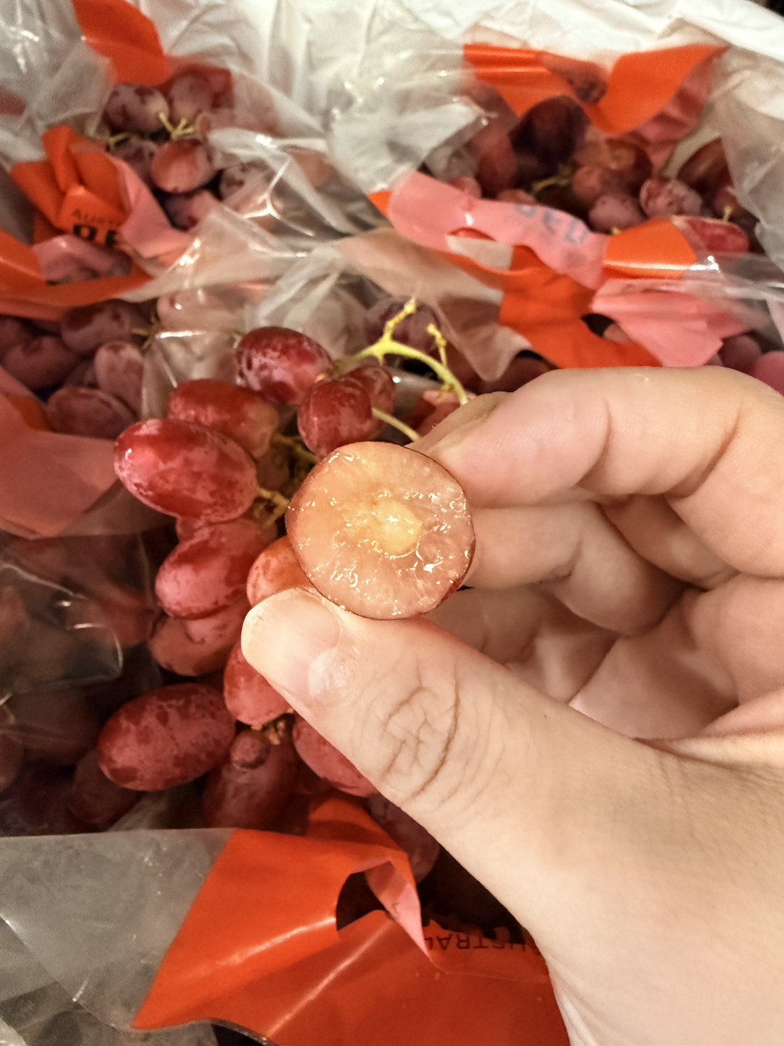 【3包優惠588 】[芯鮮果]澳洲進口( 糖脆紅無籽葡萄 ), , large