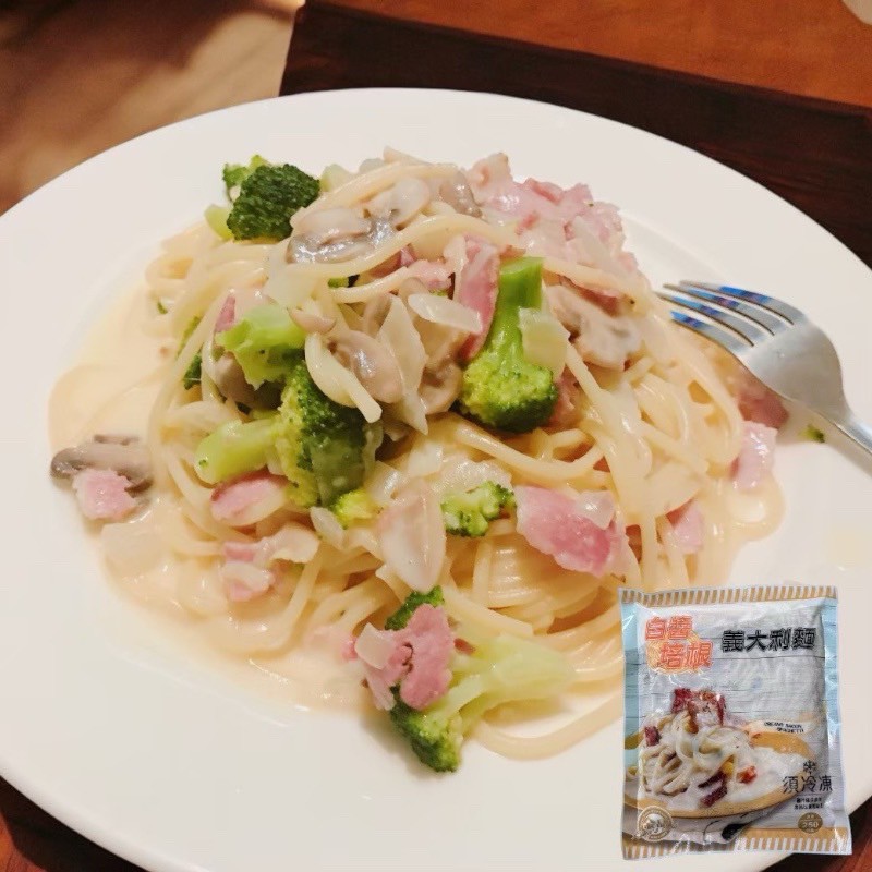 [達昕]金品-白醬培根義大利麵, , large