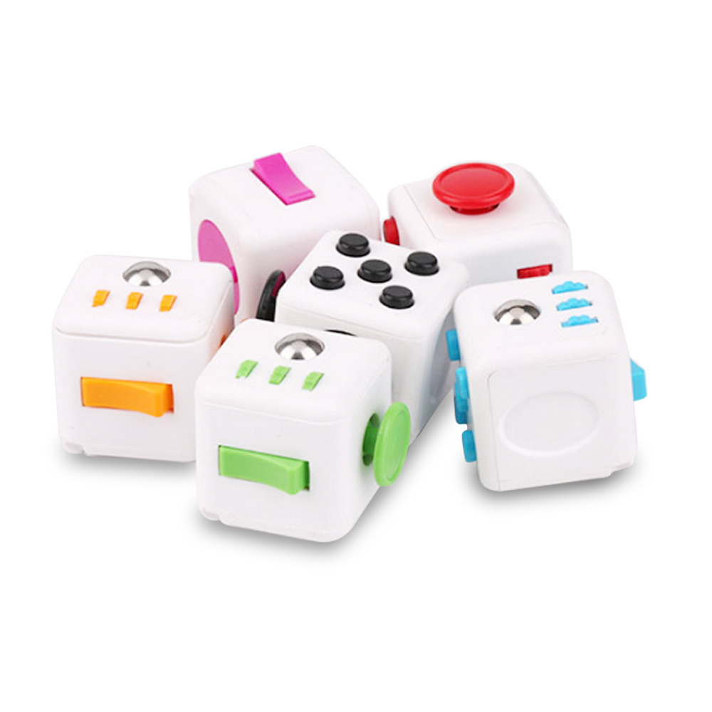 MFC04 Mini Stress Relief Cube (Fidget Cube), Pack of 4 (Random Color), 顏色隨機出貨, large