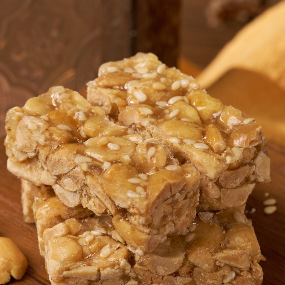 &ldquo;Good Things Happen&rdquo; Peanut Gift Box (Peanut Brittle, Crispy Peanut, Soybean Peanut) | Handmade Sweet & Spicy Nut Candy, Ideal Festival Gift【ChouChou Enterprise】, , large