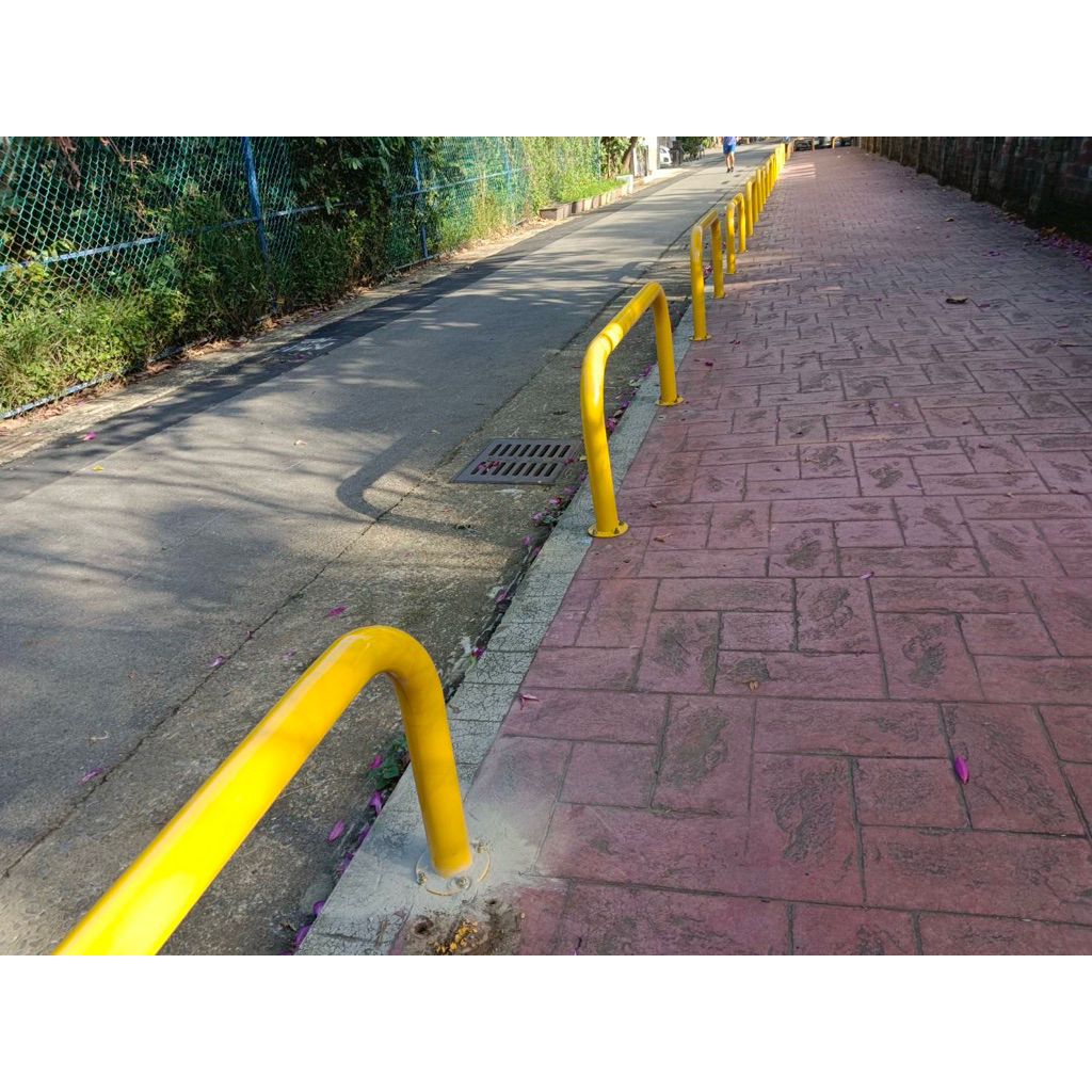 【 SHAONIANNA.TW 】工程用黃色U型防護欄｜防撞欄杆｜金屬結構 水泥地固定黃色U型防撞欄｜人行道護欄 防護欄, , large