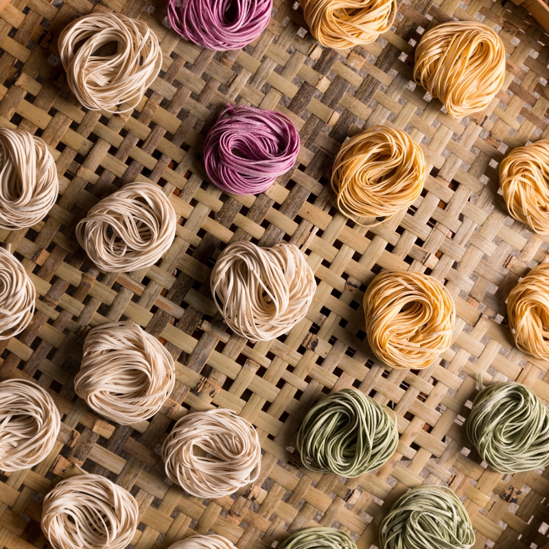  Handmade Sun-Dried Vegetable Noodles (Canned) &ndash; 7 Flavors: Tomato, Butterfly Pea, Pumpkin, Original, Dragon Fruit, Spinach, Goji Berry &ndash; No Preservatives, , large