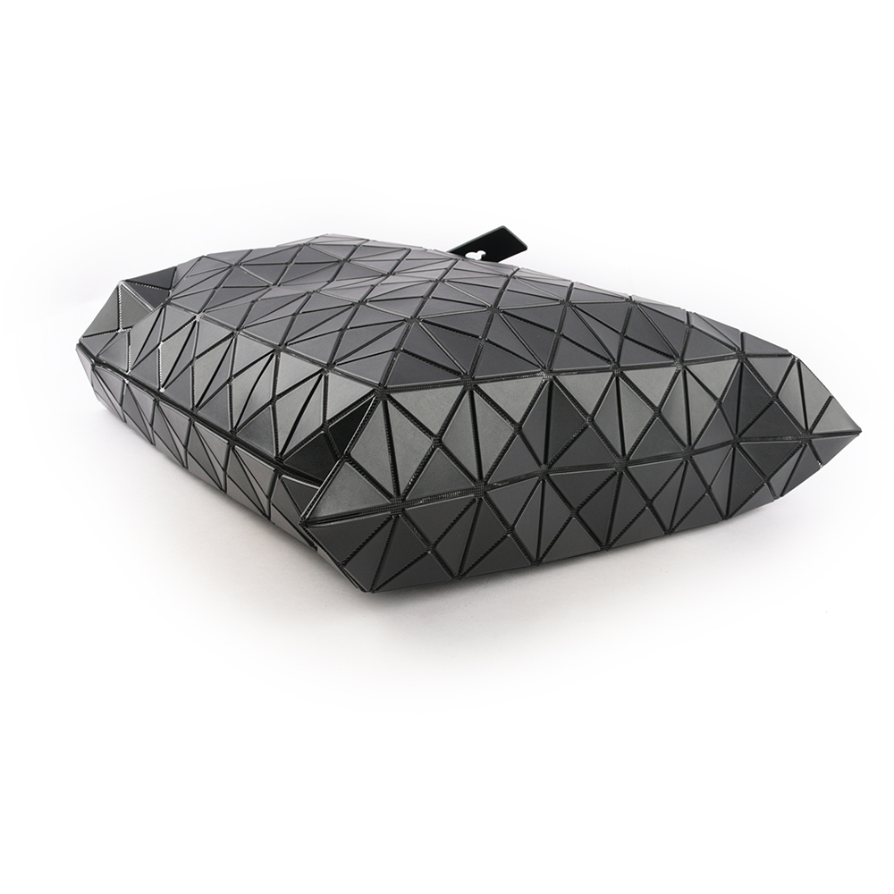 ISSEY MIYAKE BAO BAO LUCENT 8X8 啞光霧面托特包/黑色, , large