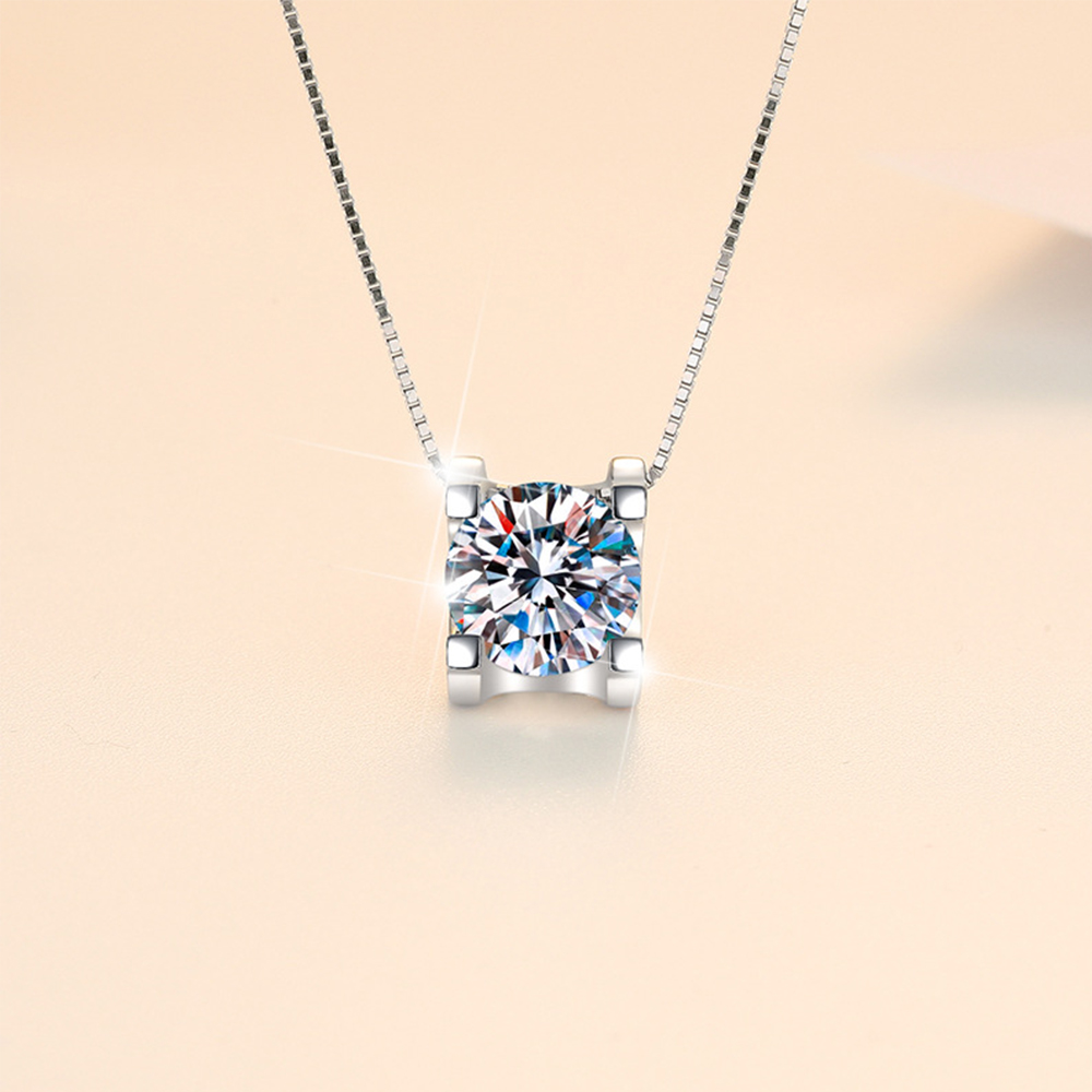 【CITY STAR】IGI 1-carat bull's head pendant - 18K gold (D / VVS or higher / 3EX), , large
