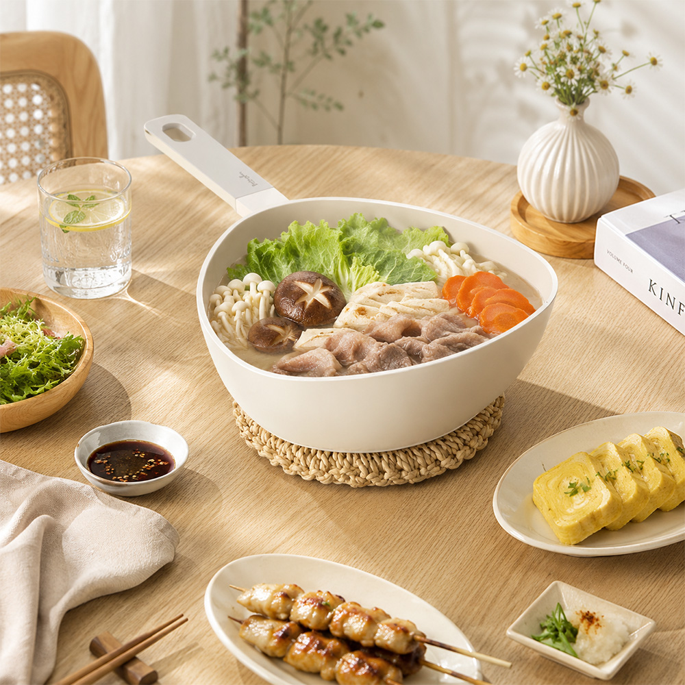 【Taste Plus】悅味元素 小資露營 居家 三角鍋 鈦+陶瓷不沾鍋 上下雙鍋組 24cm(贈蒸盤), , large