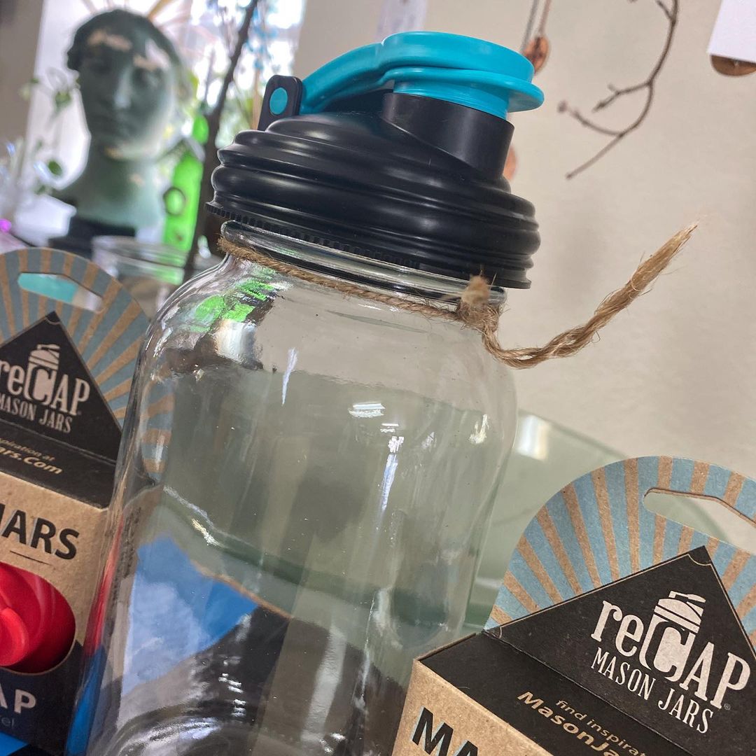 reCAP&reg; Mason Jars Lid POUR cap 藍黑色寬口梅森罐專用飲料杯蓋 全新升級防漏/飲料隨行杯/提把蓋/飲料蓋/冷水壺, , large