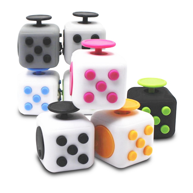 FC02 Magic Hexa-Sided Stress Relief Cube (Fidget Cube), Pack of 2 (Random Color), 顏色隨機出貨, large