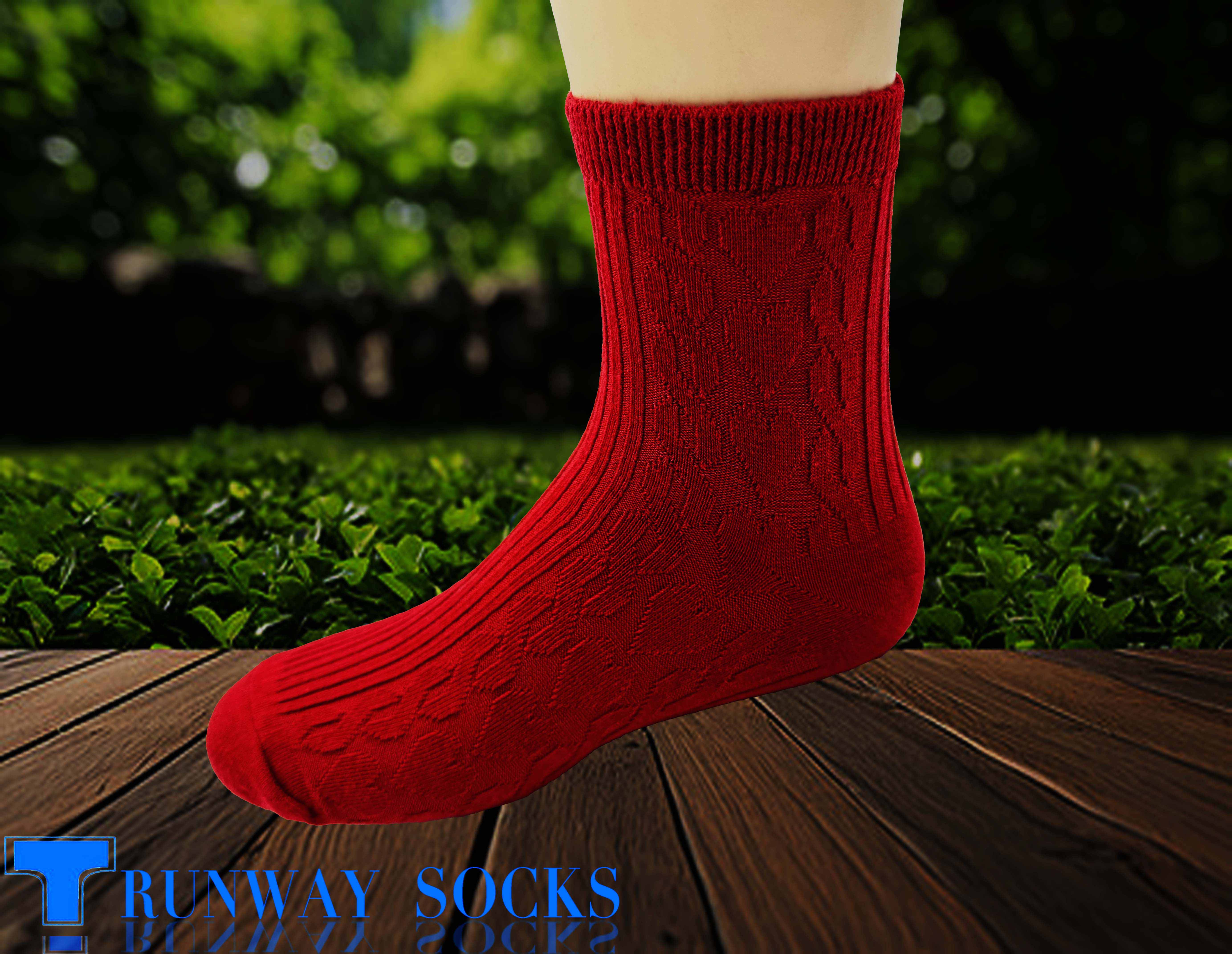【伸展台】《RUNWAY SOCKS》日系 流行短襪 雙針筒1/2短襪 心型緹花 休閒運動 酒紅色 女款 1雙入, , large