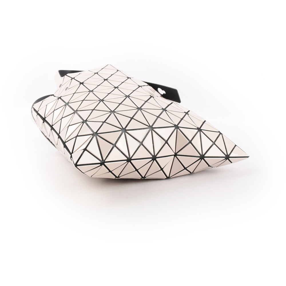 ISSEY MIYAKE BAO BAO PRISM 7X7 亮面手提包/杏粉色, , large