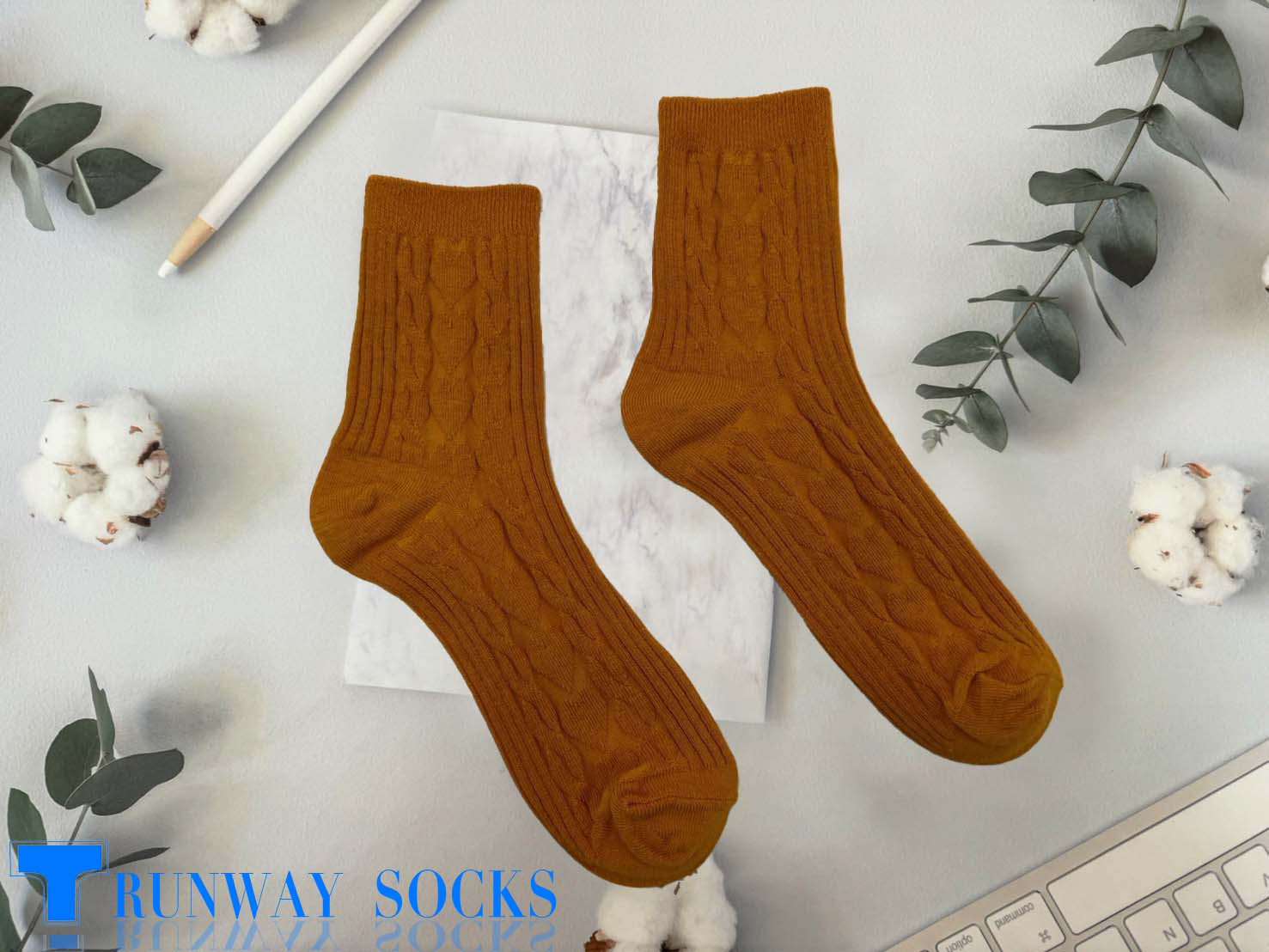 【伸展台】《RUNWAY SOCKS》日系 流行短襪 雙針筒1/2短襪 心型緹花 休閒運動 卡其色 女款 1雙入, , large