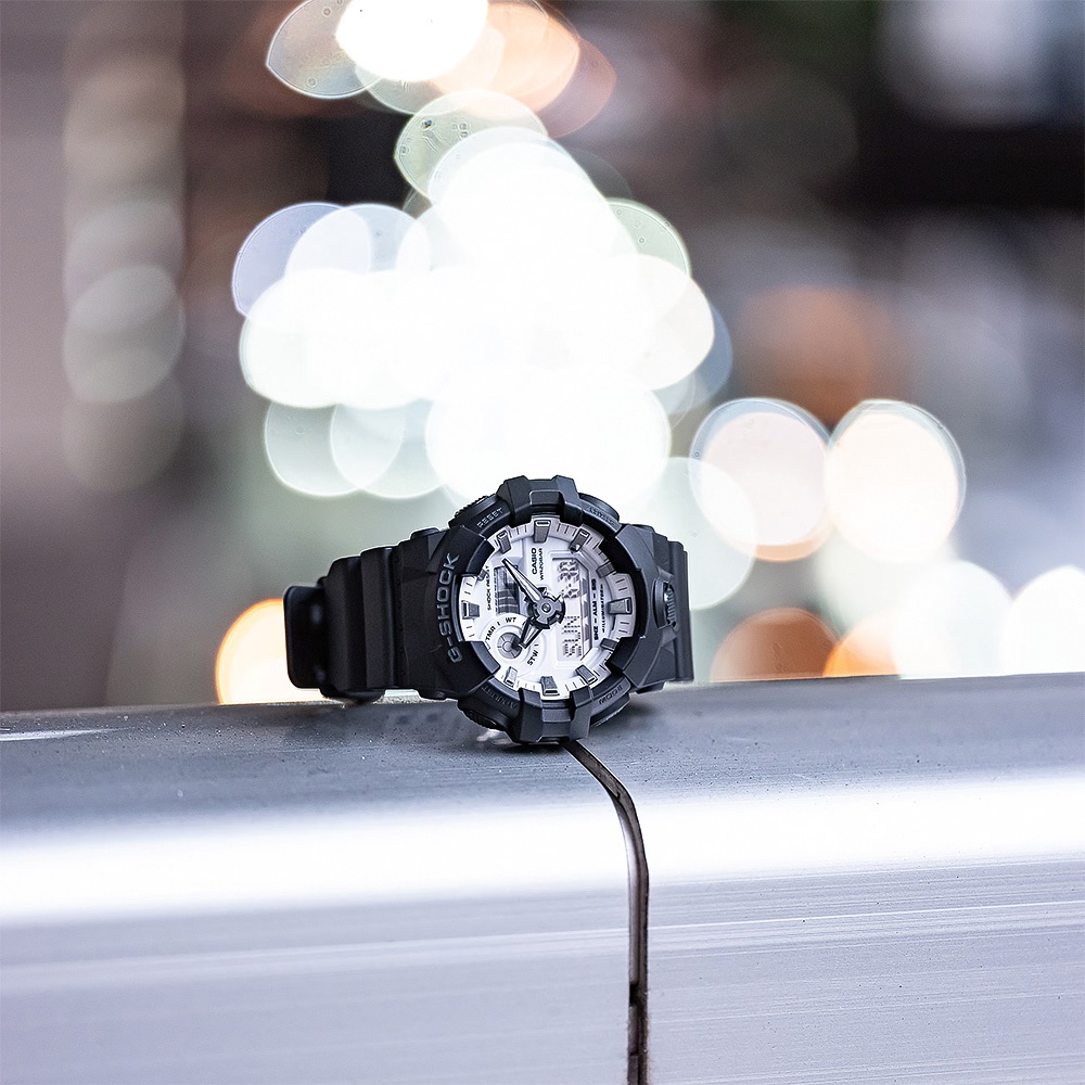 CASIO 卡西歐 G-SHOCK 黑白經典雙顯手錶 GA-700WD-1A, , large