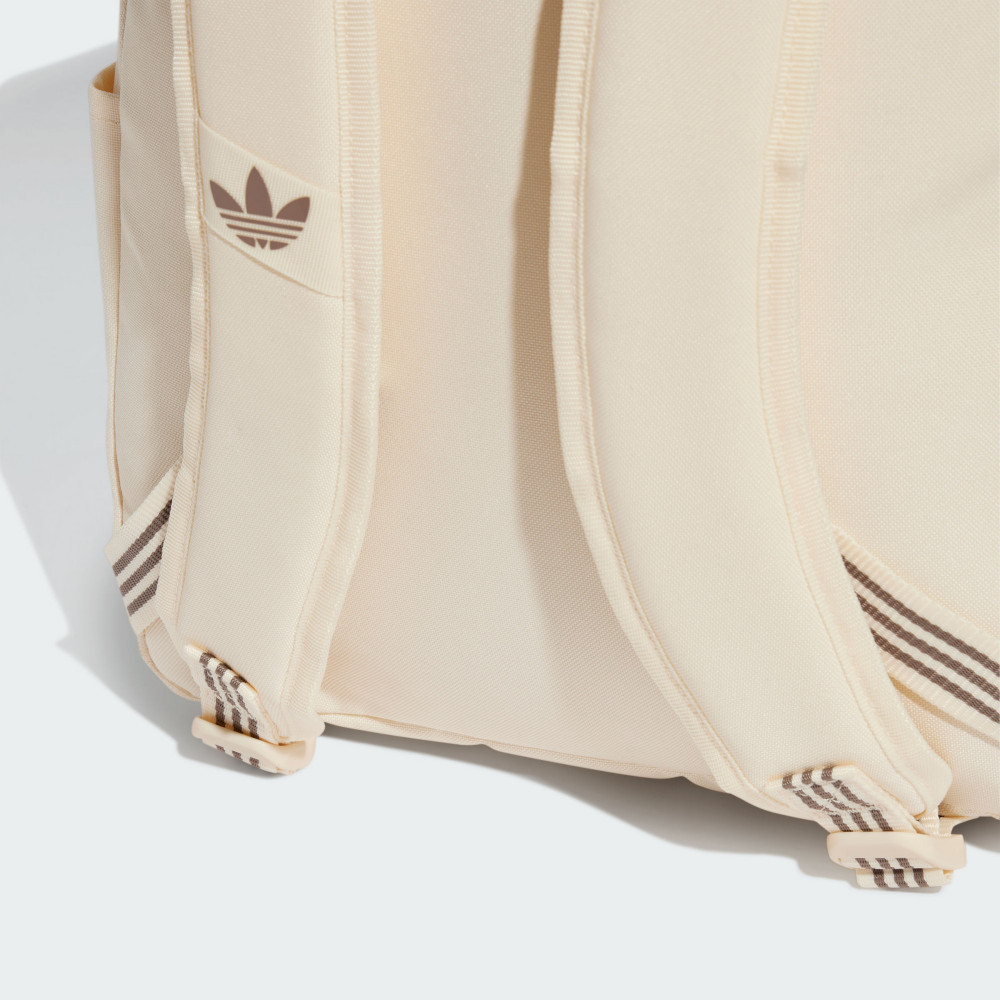 [家樂福] ADIDAS ADICOLOR 後背包 米白 JJ4160, , large