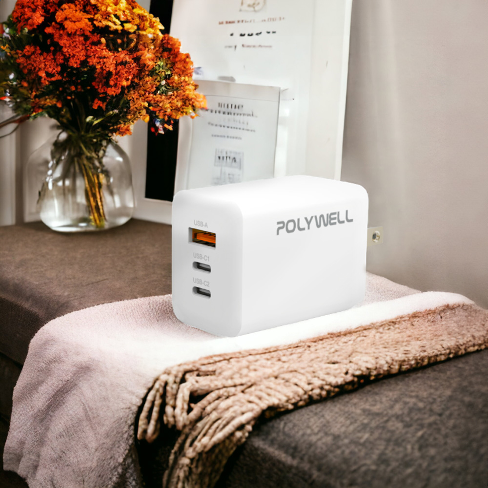 three-hole-fast-charging-plug, , large
