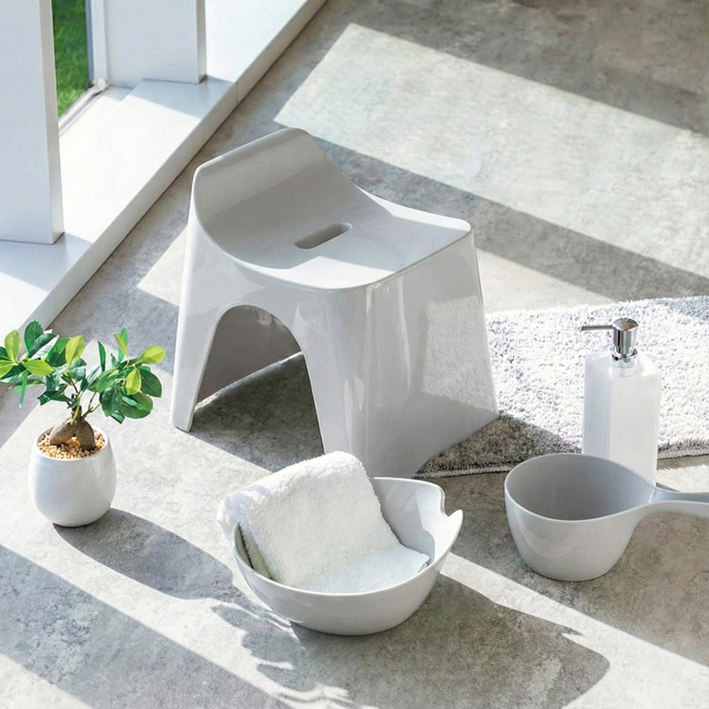 【HUBATH】Japan-Made Curved Bathroom Stool 25cm with Water Ladle &ndash; 2-Piece Set (Ag+ Antibacterial Material / Supports up to 100kg / Water-Repellent Design / Bath Stool) &ndash; Lead Gray, , large