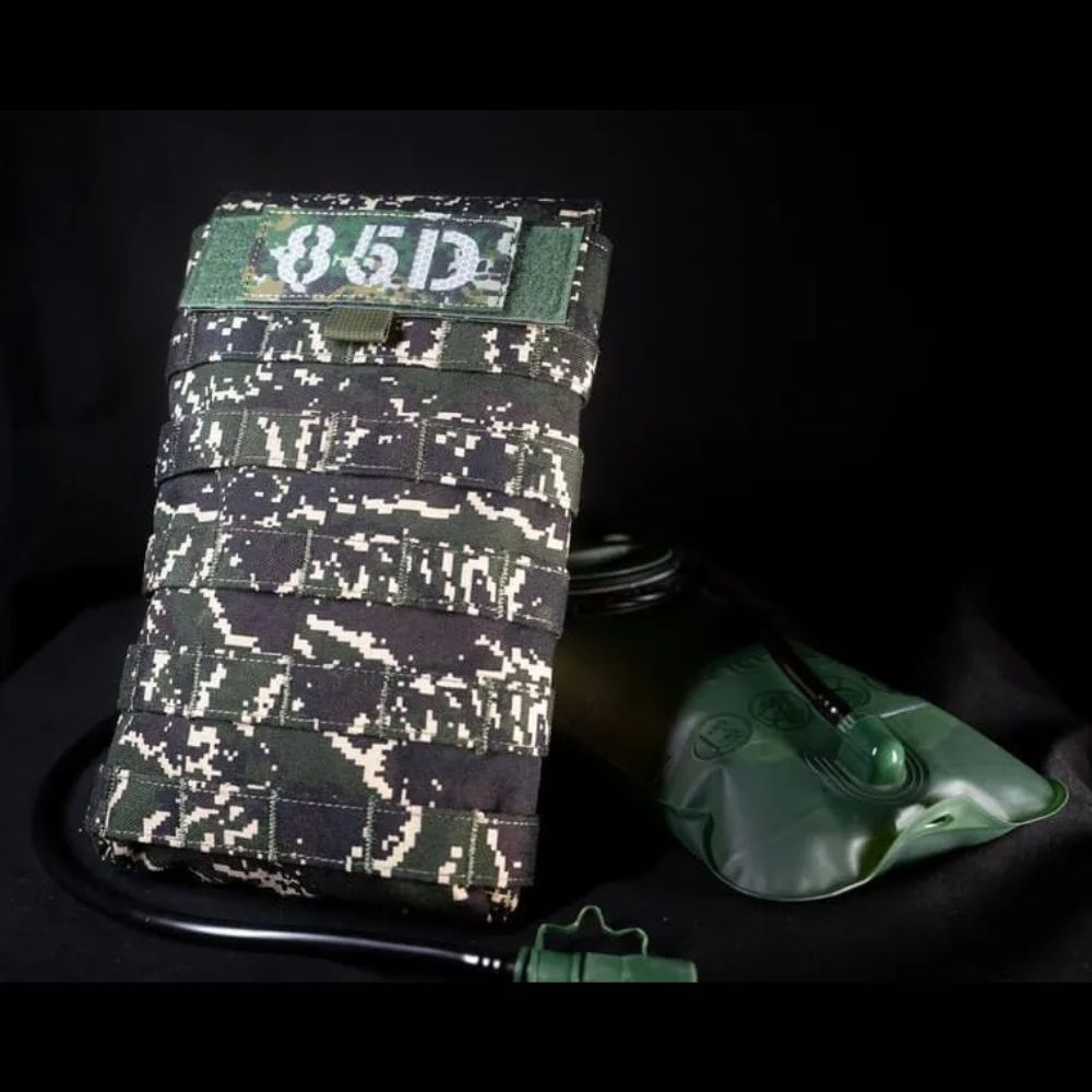 【85D】85D 極簡戰術25式水袋｜國軍數位迷彩／海陸數位虎斑｜K.T.Tactical 鎧德戶外, , large