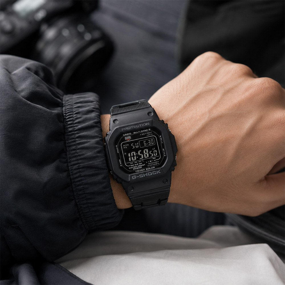 CASIO 卡西歐G-SHOCK 經典方形太陽能電子錶 手錶 學生錶 送禮 禮物 推薦(GW-M5610UBC-1), , large